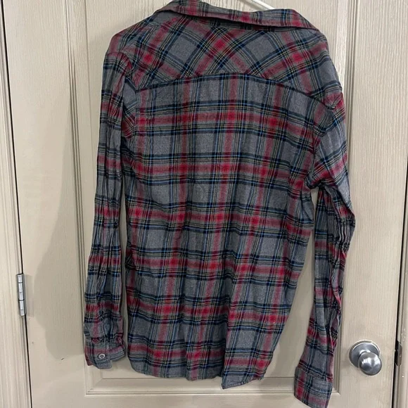 Men’s LRG button down - Picture 2 of 3